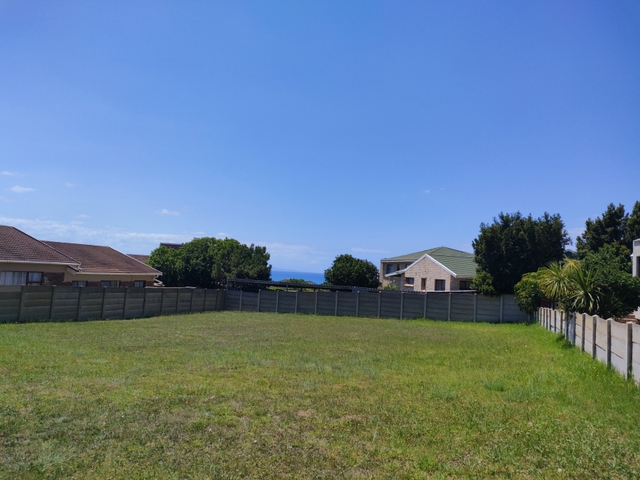 0 Bedroom Property for Sale in Wavecrest Eastern Cape